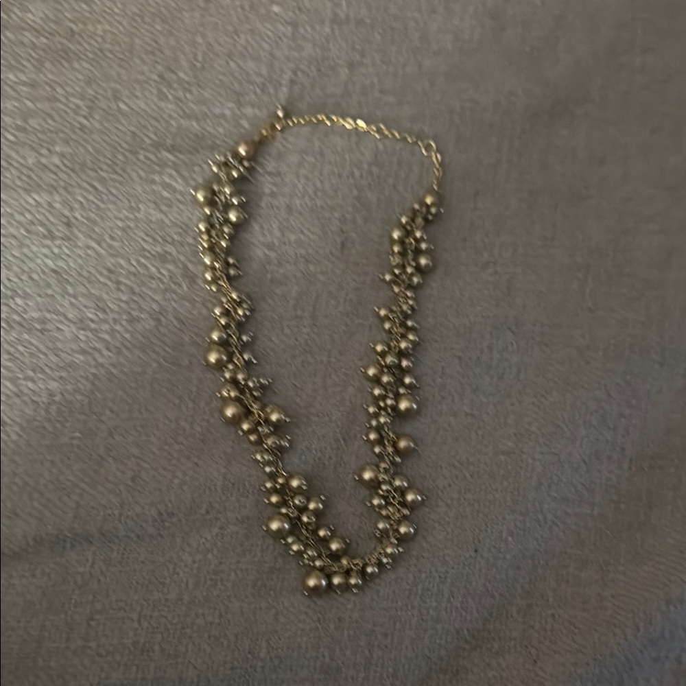Elegant Gold Pearl Necklace